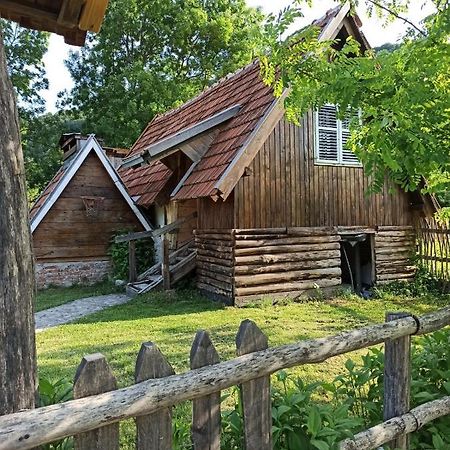Bungalov Cozy Una 쿨렌 바쿠프 외부 사진